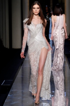 http://www.vogue.com/fashion-week/spring-2014-couture/versace/review/#